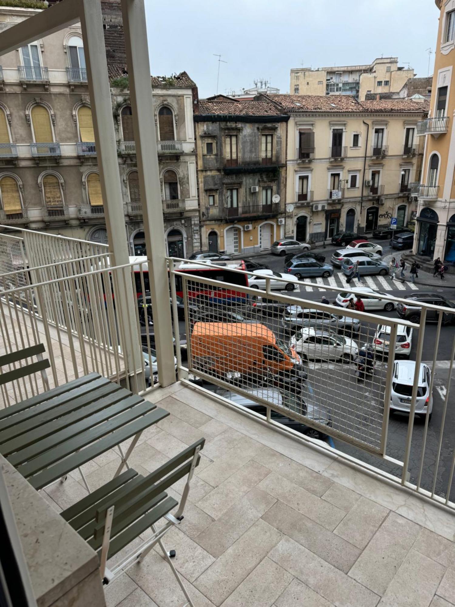 Dimora Dei Vespri 1 Hotel Catania Exterior photo
