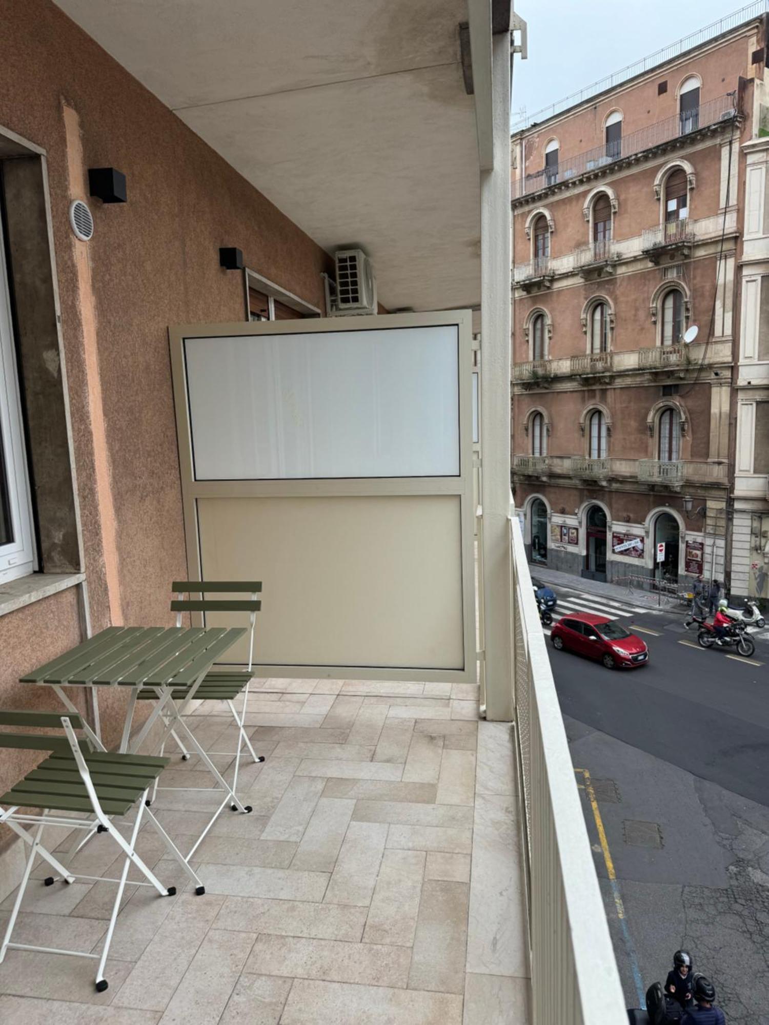 Dimora Dei Vespri 1 Hotel Catania Exterior photo